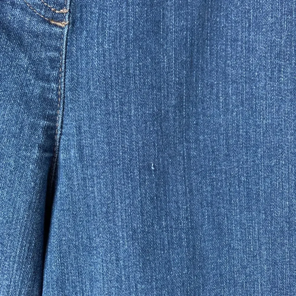Westbound Denim Jean Bermuda Shorts Pull On Cuffed Hem Size 18
